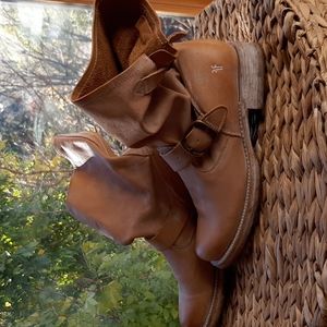 Frye slouch boots